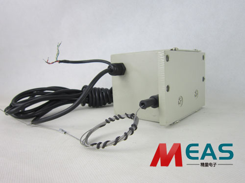����λ�Ƃ����������x�Ĝy����ͨ�^�C(j��)е�����D(zhu��n)�Q�����̖����ʽ
